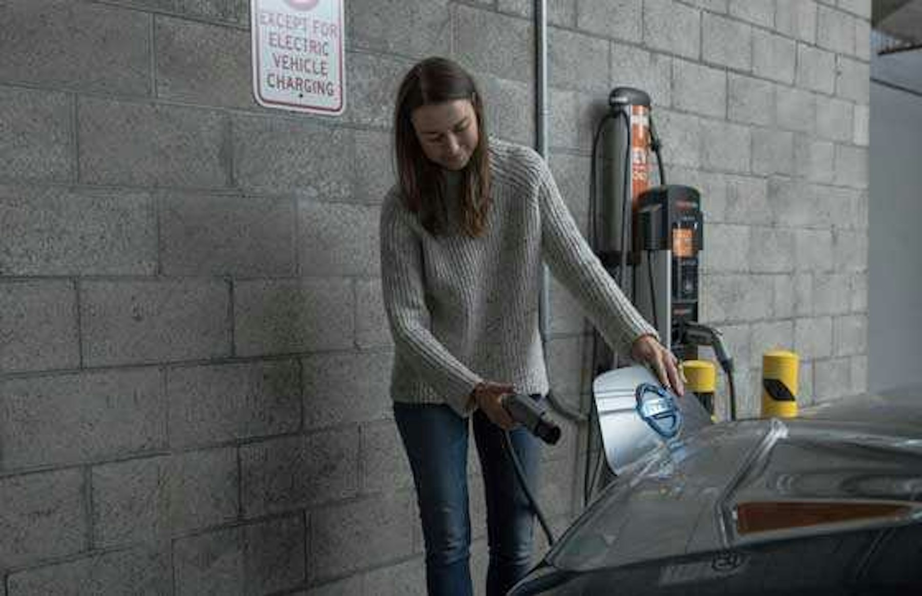 Electric vehicle charging